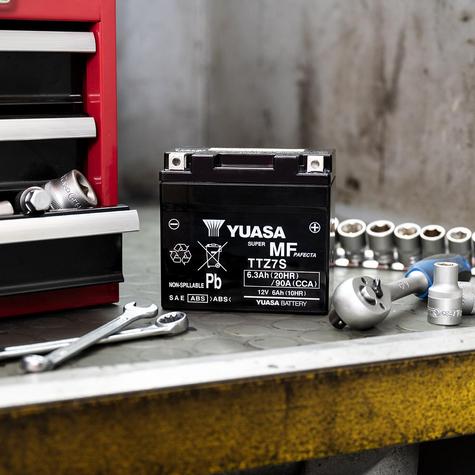 Yuasa-TTZ7S-Motorbike-Battery-1 - main image