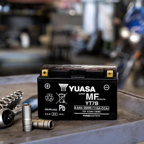 Yuasa-YT7B-BS-Motorbike-Battery-1 - main image