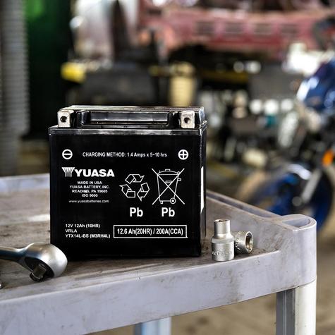 Yuasa-YTX14L-BS-Motorbike-Battery-2 - main image
