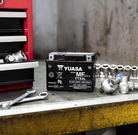 Yuasa-YTX4L-BS-Motorbike-Battery-1.jpg - main image