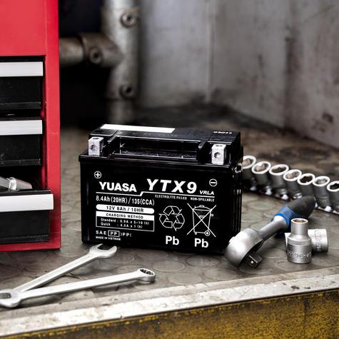 Yuasa-YTX9-BS-Motorbike-Battery-1 - main image