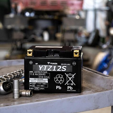 Yuasa-YTZ12S-Motorbike-Battery-2 - main image