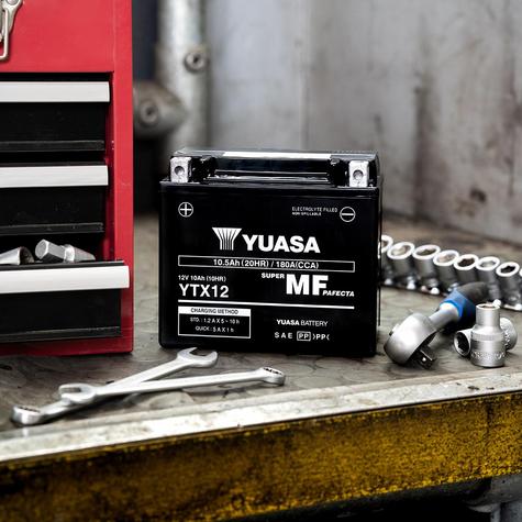Yuasa-YtX12-BS-Motorbike-Battery-1 - main image